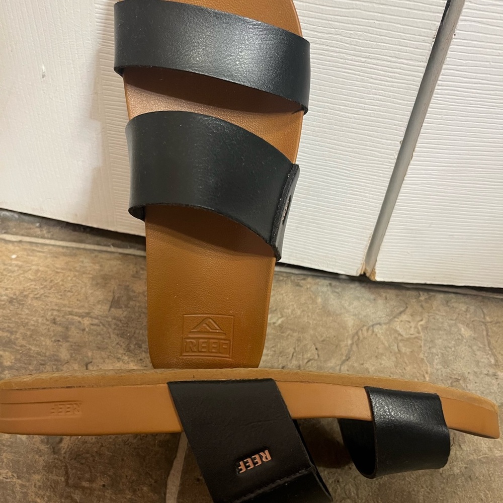 Reef Black and Brown Sandals